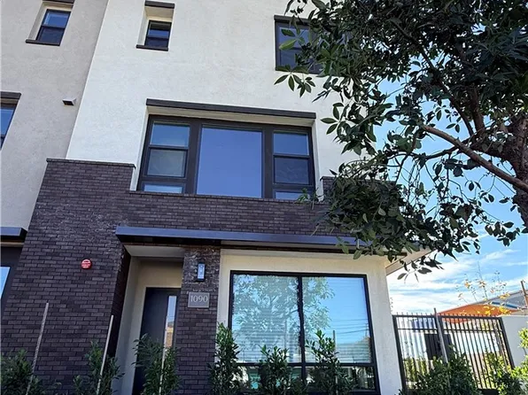 1090 Foothill Blvd, Claremont, CA 91711