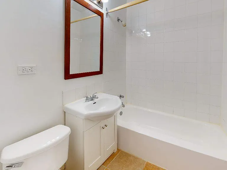 2448 Carling Ave — Photo 4