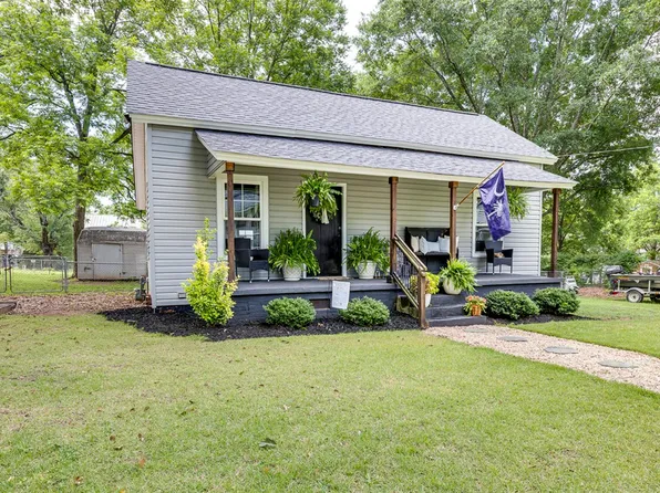 3 Clay St, Liberty, SC 29657