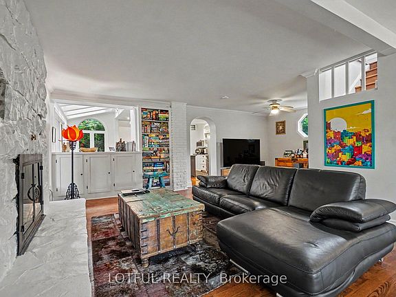 5th image of 518 Hilson Ave