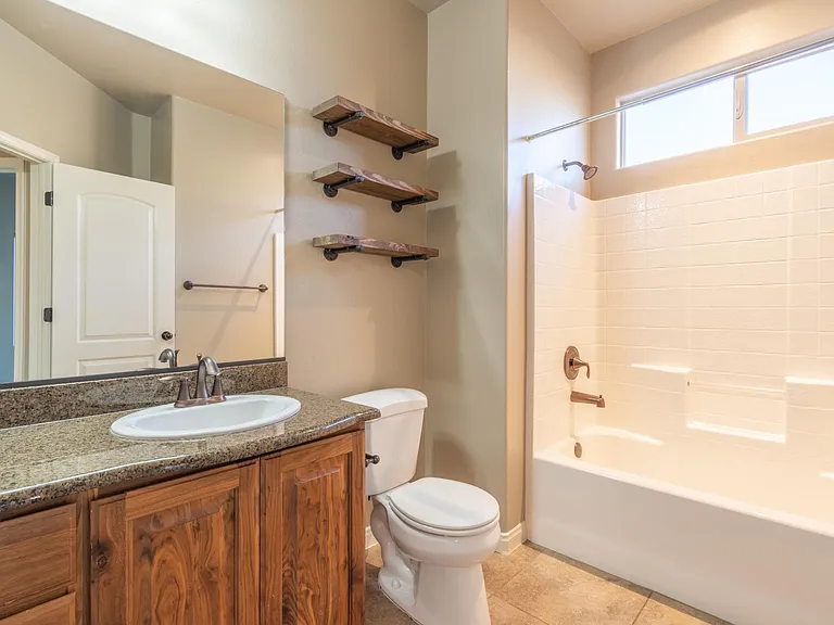 2676 S Wilson Dr — Photo 22