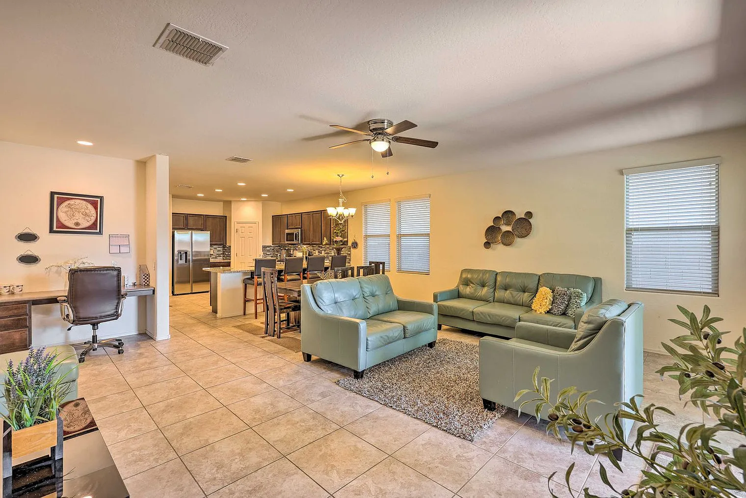 4 bed, 2.0 bath, 1689 sqft, $5,611 — Photo 1