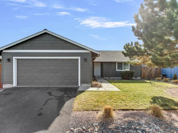 577 SE Scotch Pine Way, Madras, OR 97741