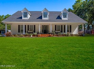 5424 Dogwood Dr, Vancleave, MS 39565