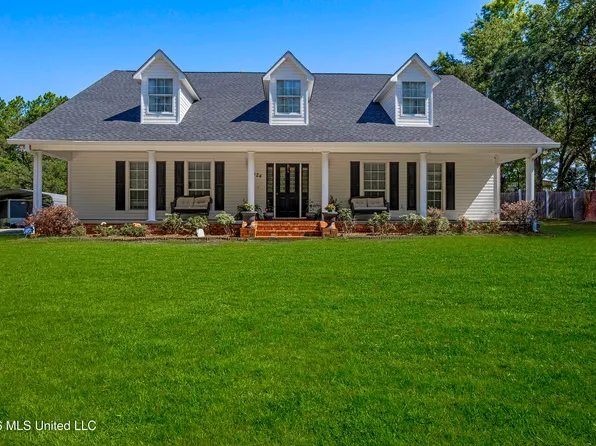 5424 Dogwood Dr, Vancleave, MS 39565