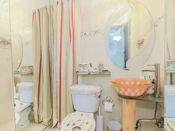 339 Avenue P image 10 of 14