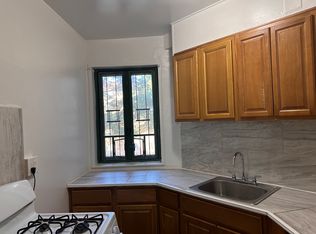 2065 Saint Raymonds Ave APT 4H, Bronx, NY 10462