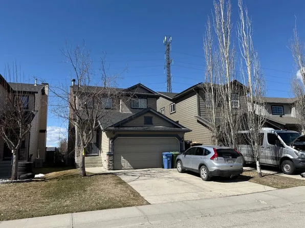 13 E Tuscany Ridge Mews NW, Calgary, AB T3L 3B7