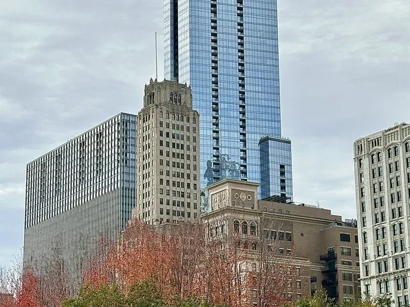 60 E Monroe St Unit 6203, Chicago, IL 60603