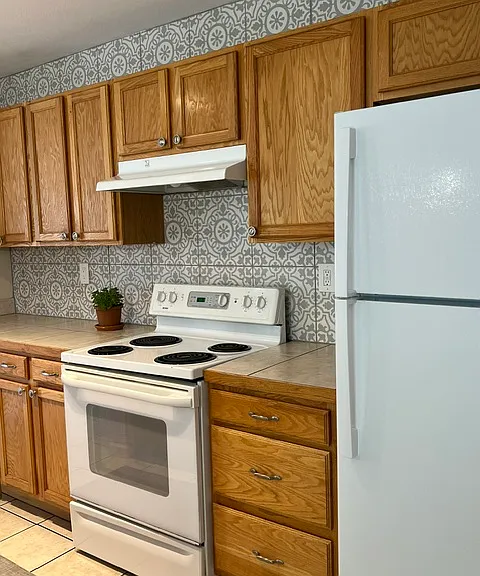 588 Depew Ct — Photo 9