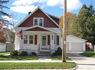 3310 School St, Two Rivers, WI 54241