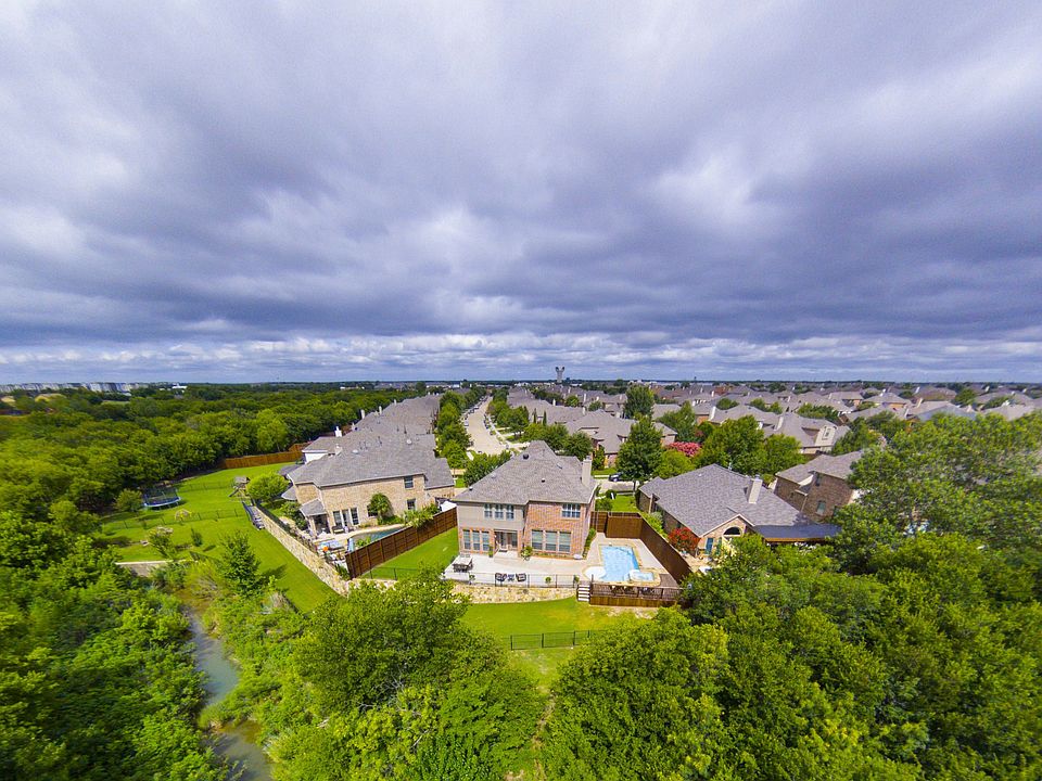 1st image of 2211 Wildrose Dr