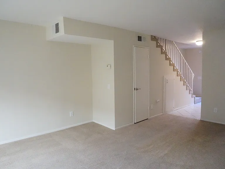 3722 Hughes Ave #19 — Photo 3