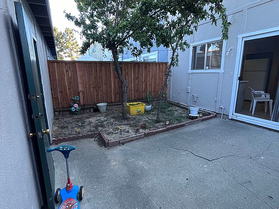 3rd image of 4213 Chapalla Way