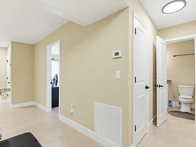 1600 Big Tree Rd #G3 — Photo 25