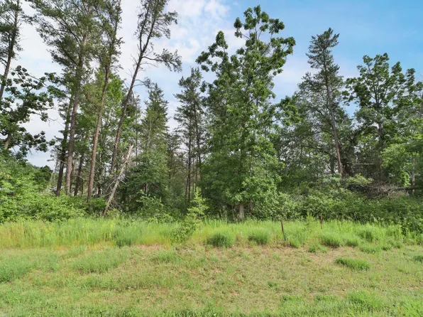 1 Joshua Tree Dr, Baxter, MN 56425