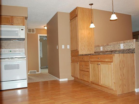 4th image of 109 Fairview Dr