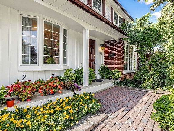4th image of 4 Shady Lane Cres