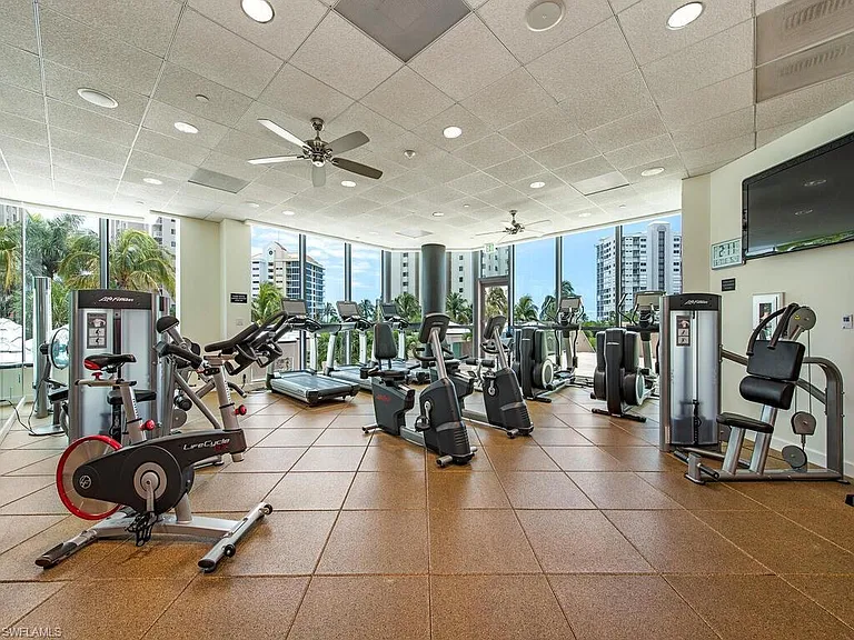 60 Seagate Dr #305 — Photo 25