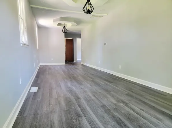 452 Graythorn Rd, Middle River, MD 21220