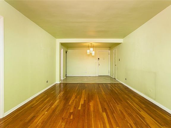 2nd image of 2711 Avenue X APT 2B