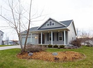 1042 Gas Light Dr, Sun Prairie, WI 53590