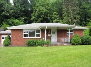 1009 Royal Ct, Cheswick, PA 15024