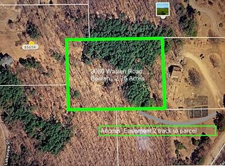 3086 Warren Rd, Beulah, MI 49617
