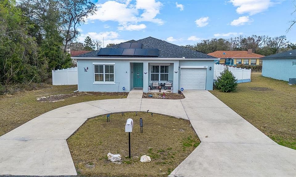 1st image of 4371 SW 143rd Lane Rd