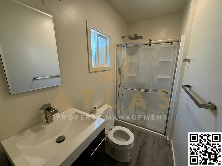 2123 2nd St #3 — Photo 10