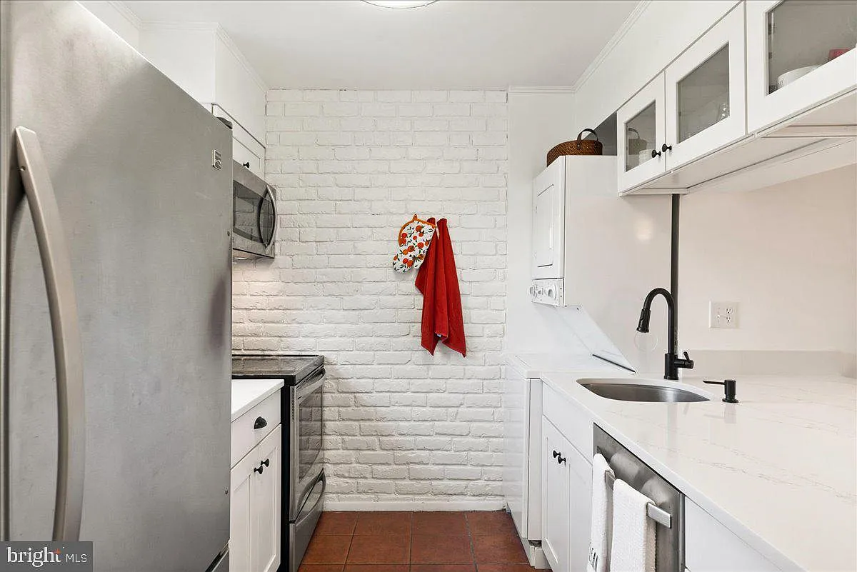 The Meadows Condo — Photo 4