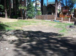 31944 Brookings Dr, Running Springs, CA 92382