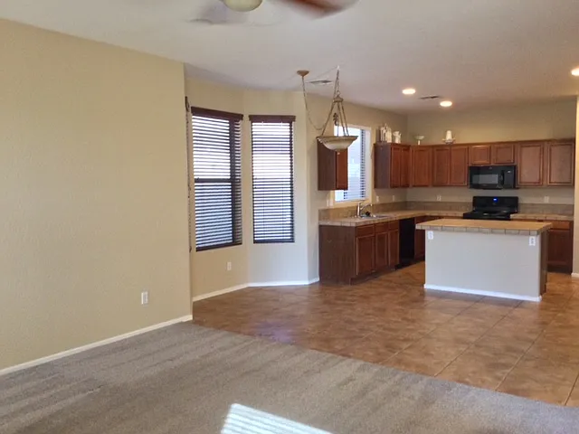 1545 E Irene Dr — Photo 2