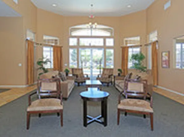 Summerhill Apartments