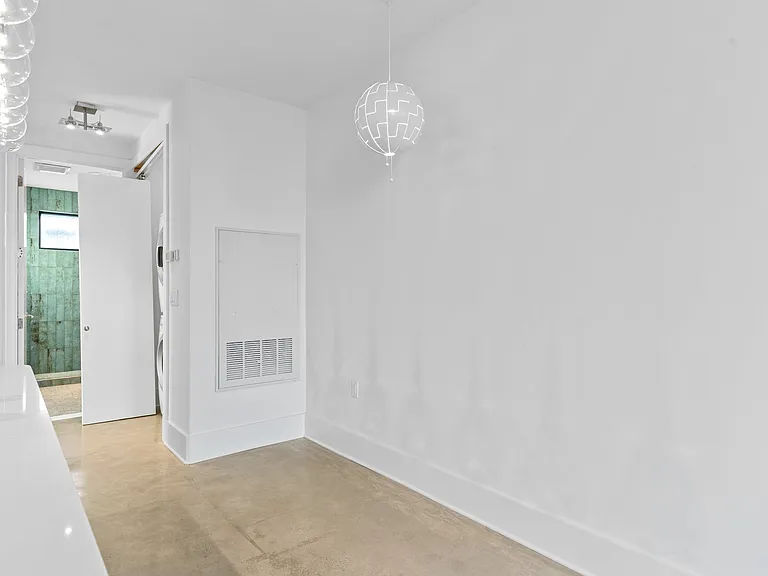 510 All Saints St #302 — Photo 7