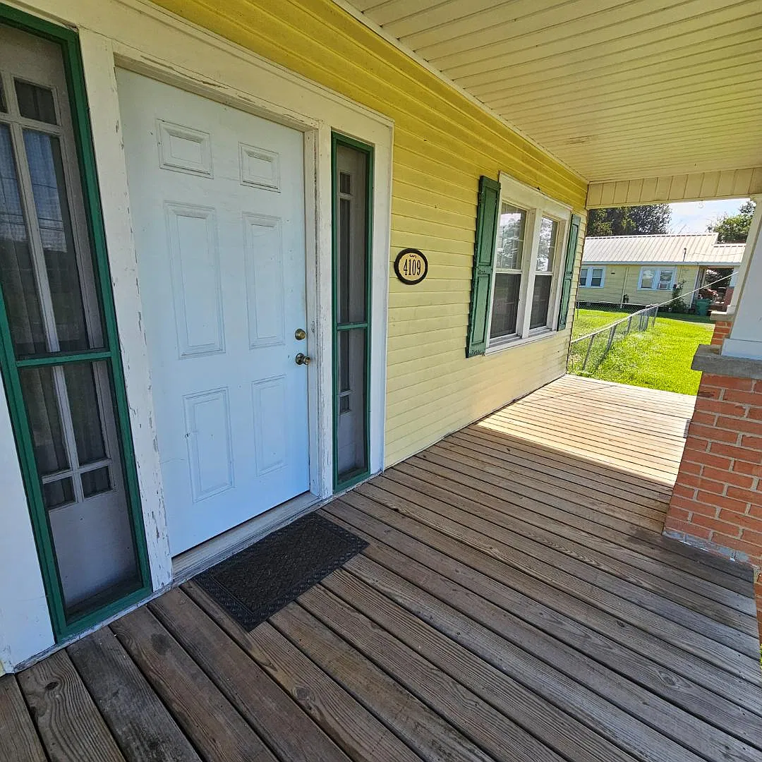 4109 LA-1 — Photo 2