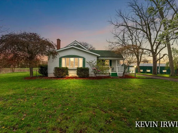 12524 Hoskins Ave NE, Cedar Springs, MI 49319