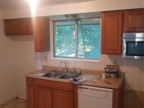 2nd image of 1229 Angiers Dr