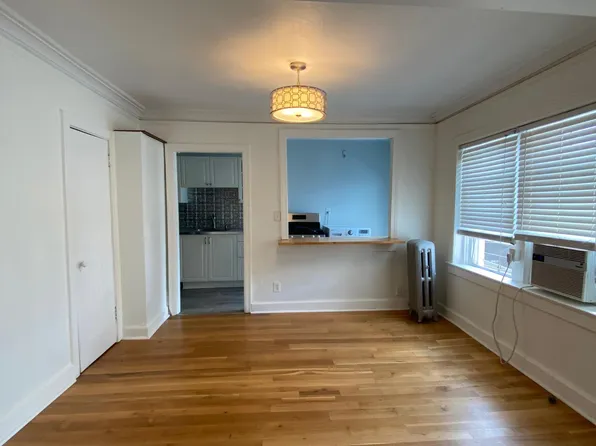 131-133 E 46th St #3, Kansas City, MO 64112