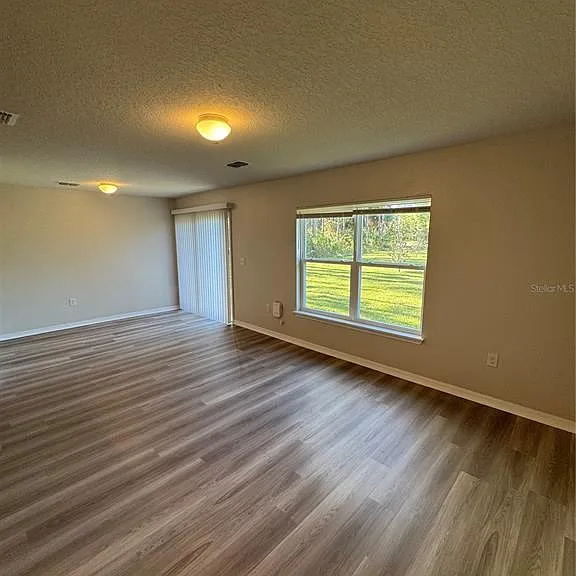 49 Brunswick Ln #A — Photo 6
