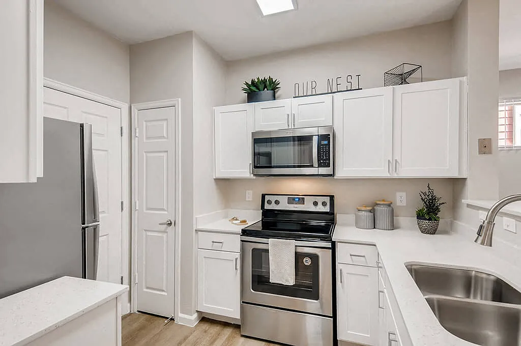 Parkfield Apartment Homes — Photo 1