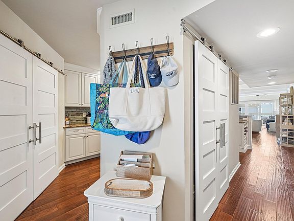 5th image of 4800 Harbor Beach Blvd APT 1302