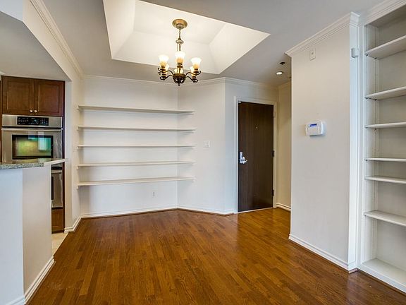 4th image of 5909 Luther Ln APT 1000
