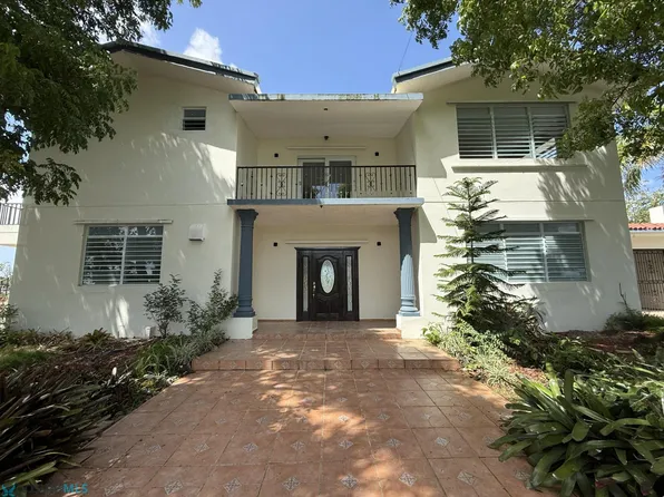 Street St #42-7, Bayamon, PR 00959