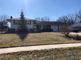 1635 Cherry Ln, Findlay, OH 45840