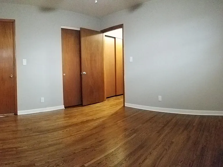 4894 Lynn Dr — Photo 14