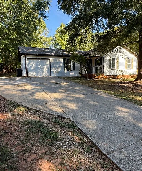 204 Chickamauga Ln