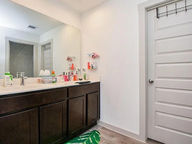 8134 Sugar Cane Ln — Photo 2