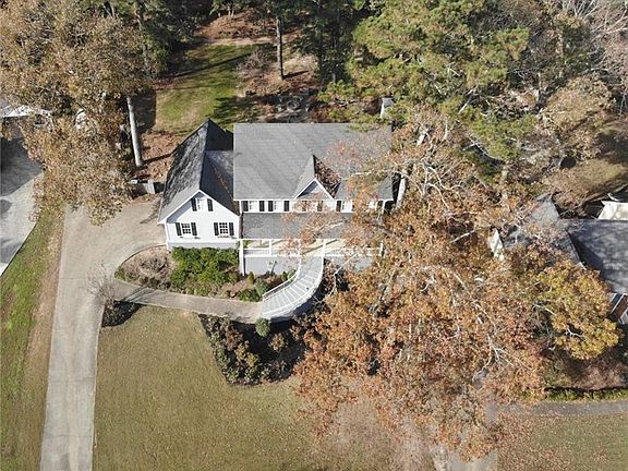 4th image of 1441 Springside Ct