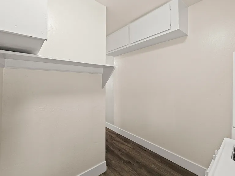 946 Cherry St #1 — Photo 8